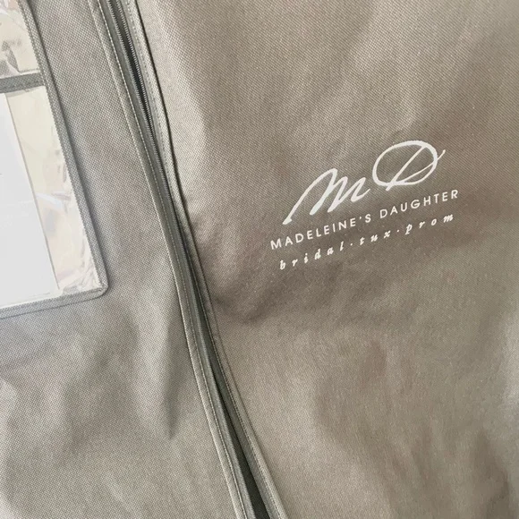 Never altered never worn formal beaded gown by Montage Size S. Deep Ocean (Navy) - Picture 7 of 9